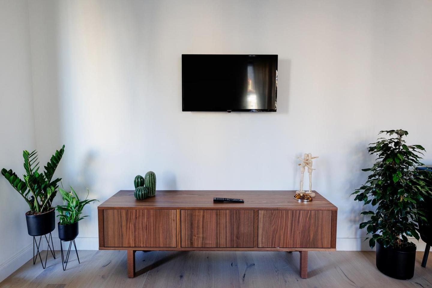 The Corner Luxe Apartment Bukarest Eksteriør billede