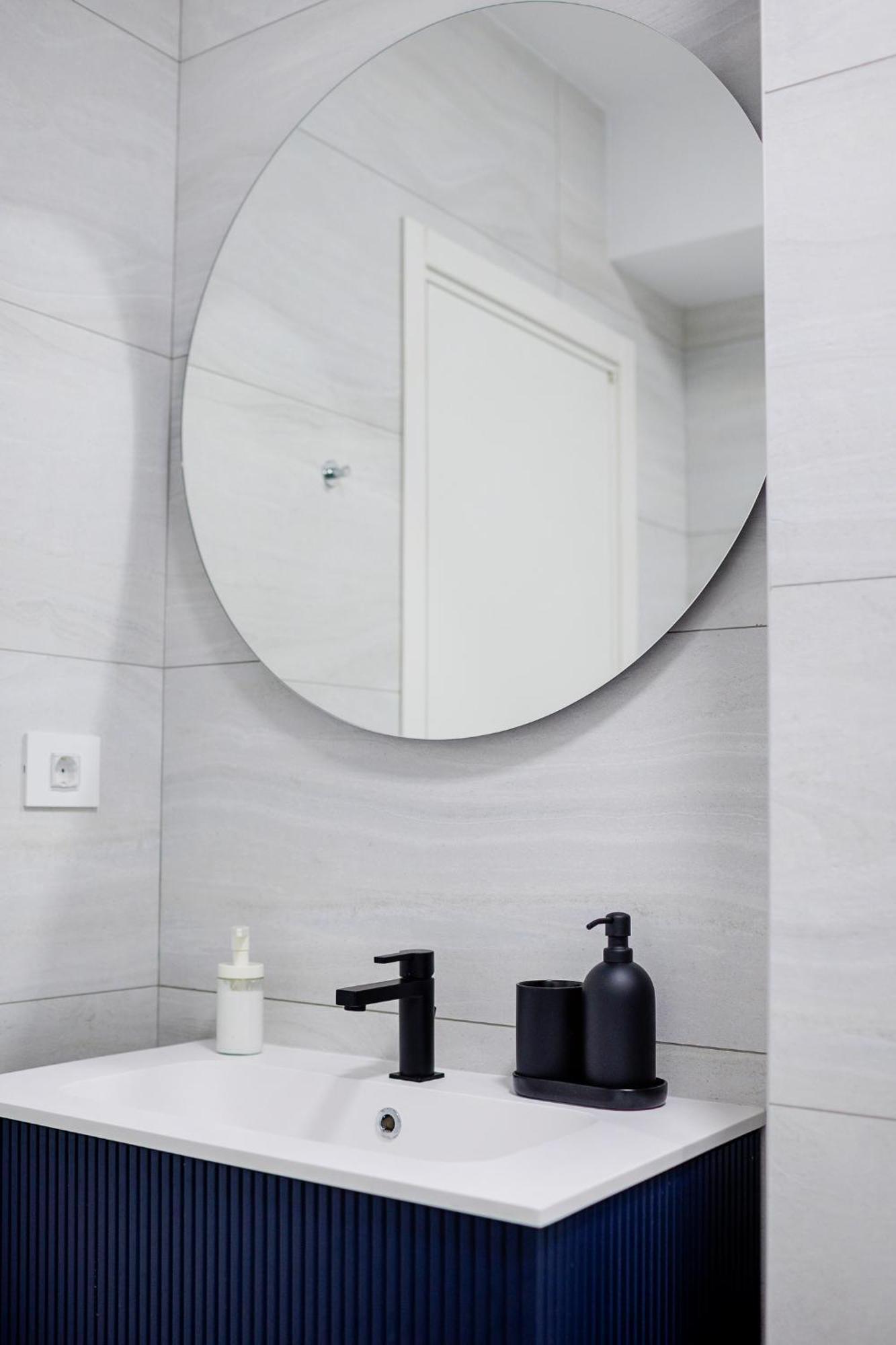 The Corner Luxe Apartment Bukarest Eksteriør billede